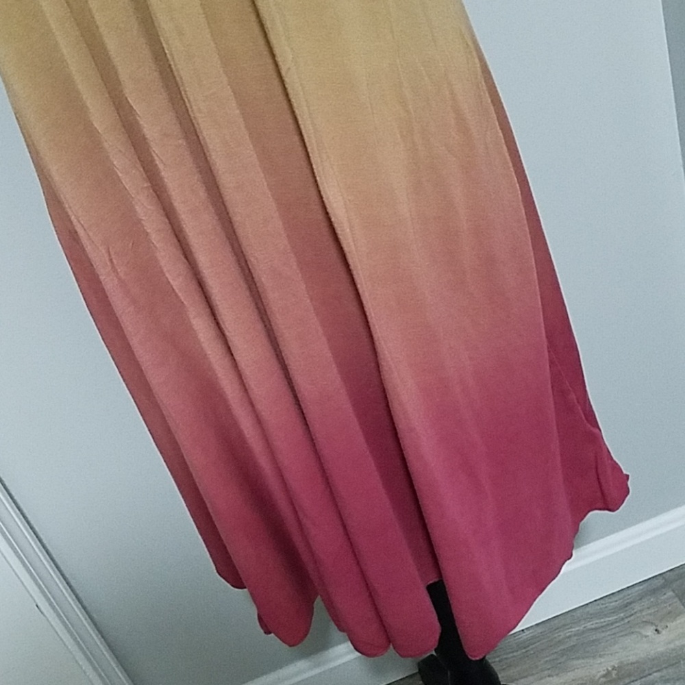 Halter Dress - Picture 3 of 7